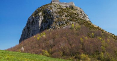 “ELS 4 DE MONTSEGUR” DE XAVIER PERELLÓ