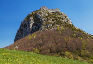 “ELS 4 DE MONTSEGUR” DE XAVIER PERELLÓ